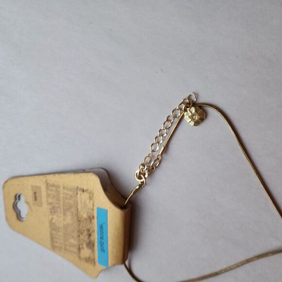 Vintage MONET Twisted Topaz Crystal Rhinestone Gold medalion cord Necklace NWT - Picture 10 of 12